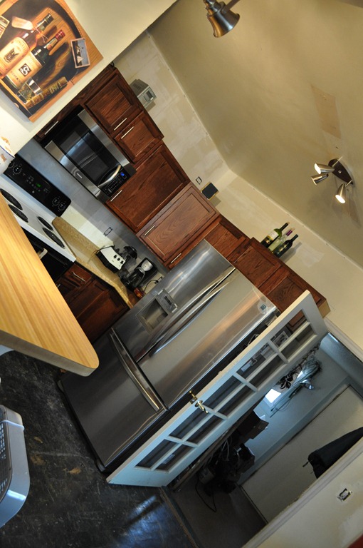 [Kitchen angle (1 of 1)[5].jpg]