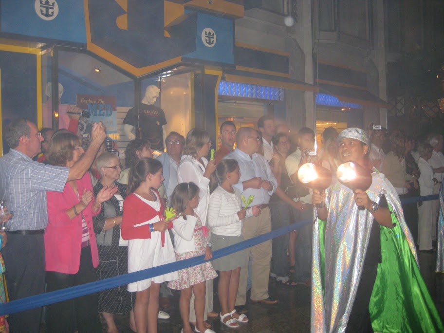 Торжественные вечера и дресс-код в круизах