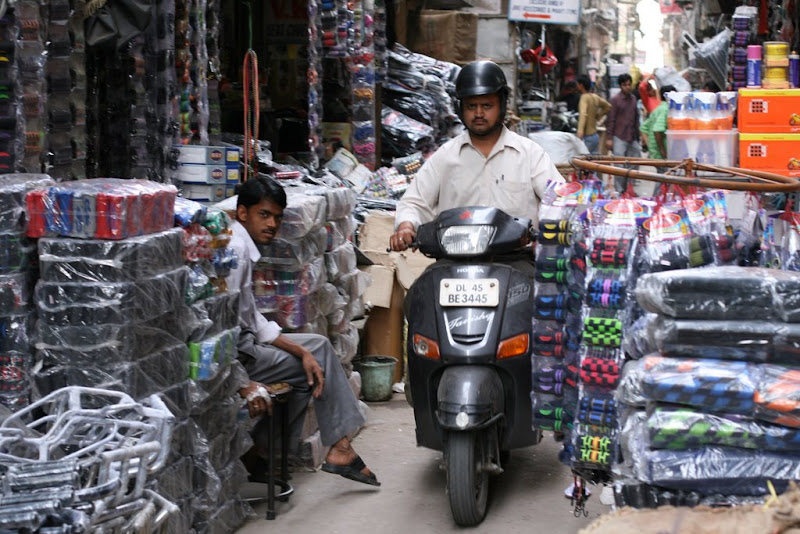 karol bagh bike accessories shops