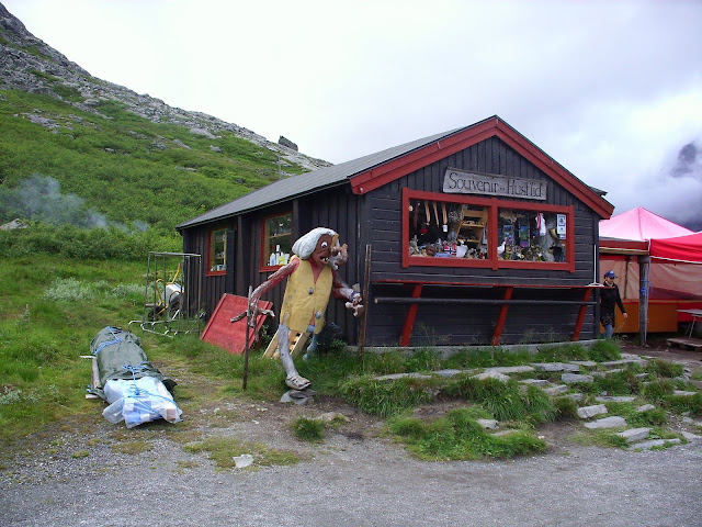 Norsko 119 Trollvegen.jpg
