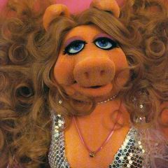 [miss+piggy.jpg]
