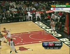 NBA.2009.12.21.Kings@Bulls.2