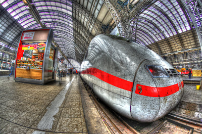 DSC07385_6_7_tonemapped2.jpg