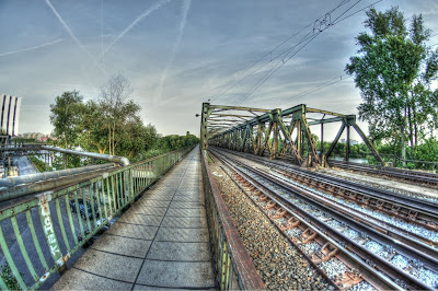 DSC07448_49_50_tonemapped.jpg