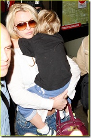 britney-spears-louisiana-to-los-angeles-09