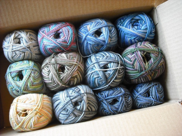 [Knitting12914.jpg]