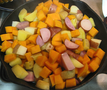  cooking from the csa: new world potatoes and tomatoes