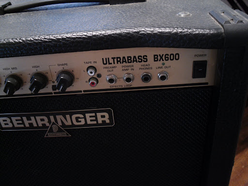 Welcome!I am selling (regretfully) a very nice Behringer BX600 Bass Amp! It is in great condition and sounds like its new. Its barely been used.Its small enough to travel easily, yet with its first-class 60W amp and Dynamizer circuitry, it can also kick ass at the gig. A 4-band EQ plus a Shape function gives you plenty of tone-tweaking capability. Connections galore.Here are some of its features:60W RMS amp in a bass reflex cabinet Custom-made 12\