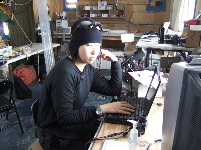 [DSCF00902.jpg]