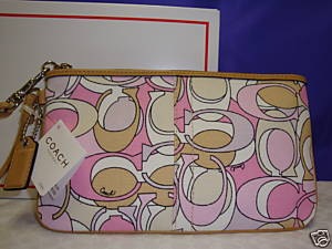 [Signature Multi Print Wristlet - Pink[2].jpg]