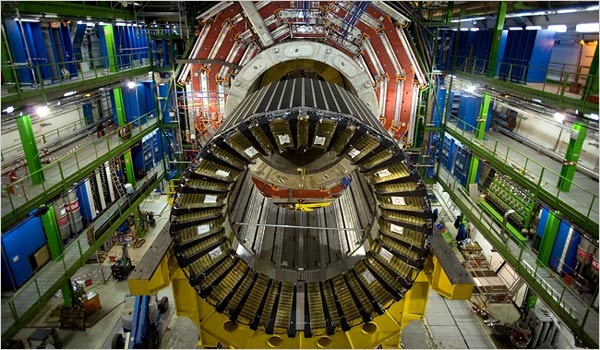 [Large-Hadron-Collider[3].jpg]