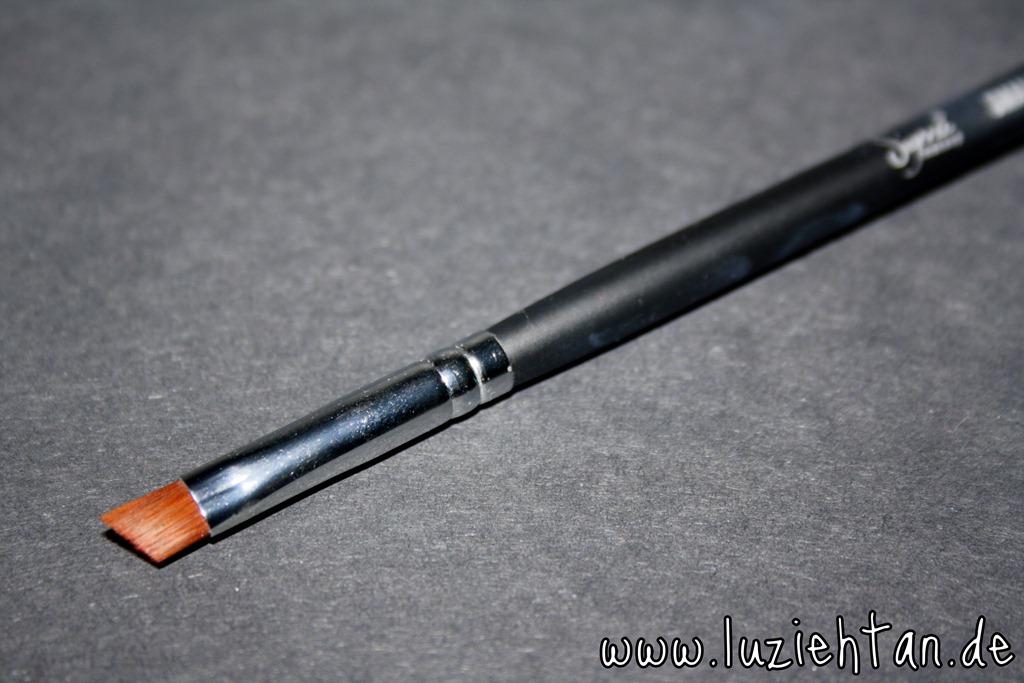 [smallanglebrush[5].jpg]
