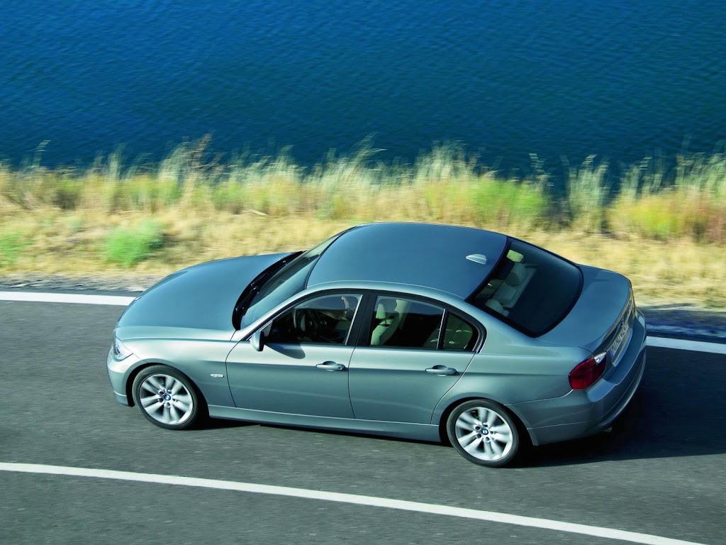 BMW e90 320d 01