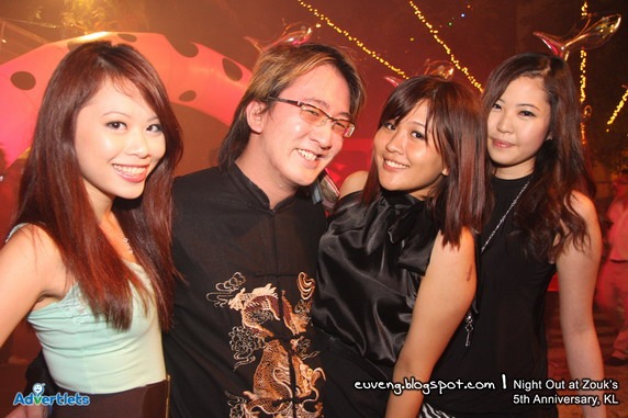 [Zouk_5th_Anni09_69 copy[4].jpg]