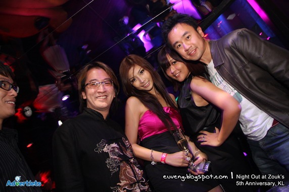 [Zouk_5th_Anni09_109 copy[4].jpg]