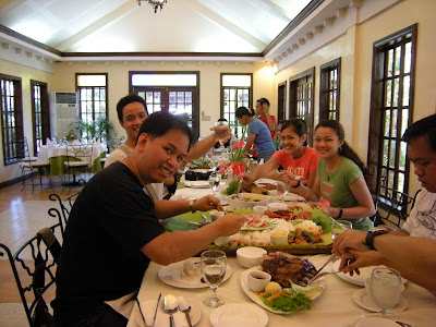 Rancheros Grill Bloggers at Rancheros Grill