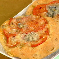 Caramelized Onion, Rosemary and Fresh Tomato Bread