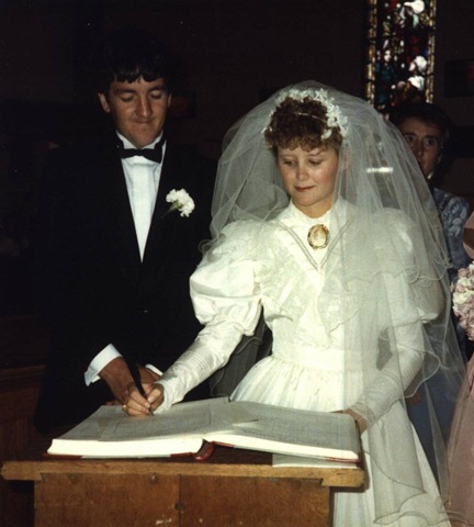 [Our Wedding  5 April 1986[5].jpg]