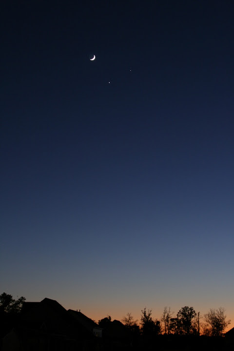 IMAGE: http://lh5.ggpht.com/_rSR7KcWAKvs/STSDBOEkn6I/AAAAAAAADg8/0vhnDkJbbEs/s720/IMG_9631.jpg