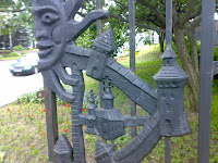 12062010257.jpg Photo