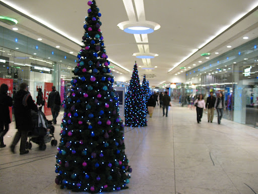 Canary+wharf+shopping