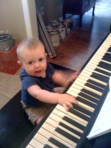 [piano[2].jpg]