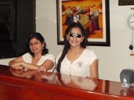 Chicas-recepcion-chelsea2