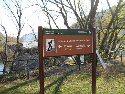 guidepost