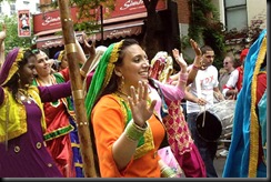 dance_parade_5