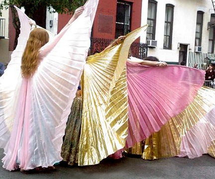 [dance_parade_3[2].jpg]