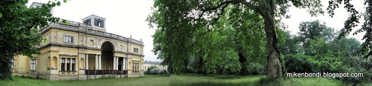 [STA_4421-4424 Sanssouci Orangerie (with statue head in bushes)[3].jpg]