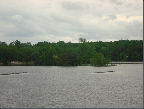 2009 lake 090