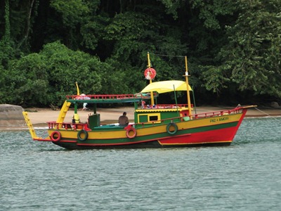 [210ParatyPasseioEscuna[1].jpg]