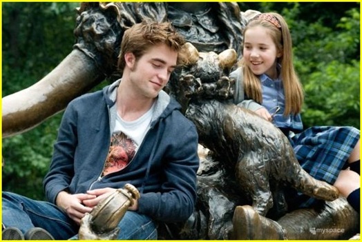 robert-pattinson-more-remember-me-03