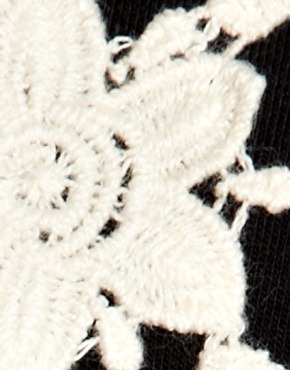 [ASOS-applique-dress24.jpg]