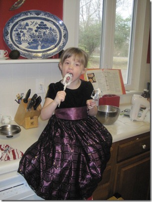 sophie in the kitchen 004