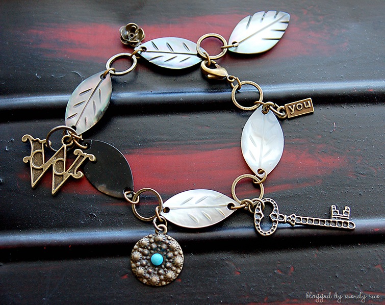 [mm_bracelet1[2].jpg]