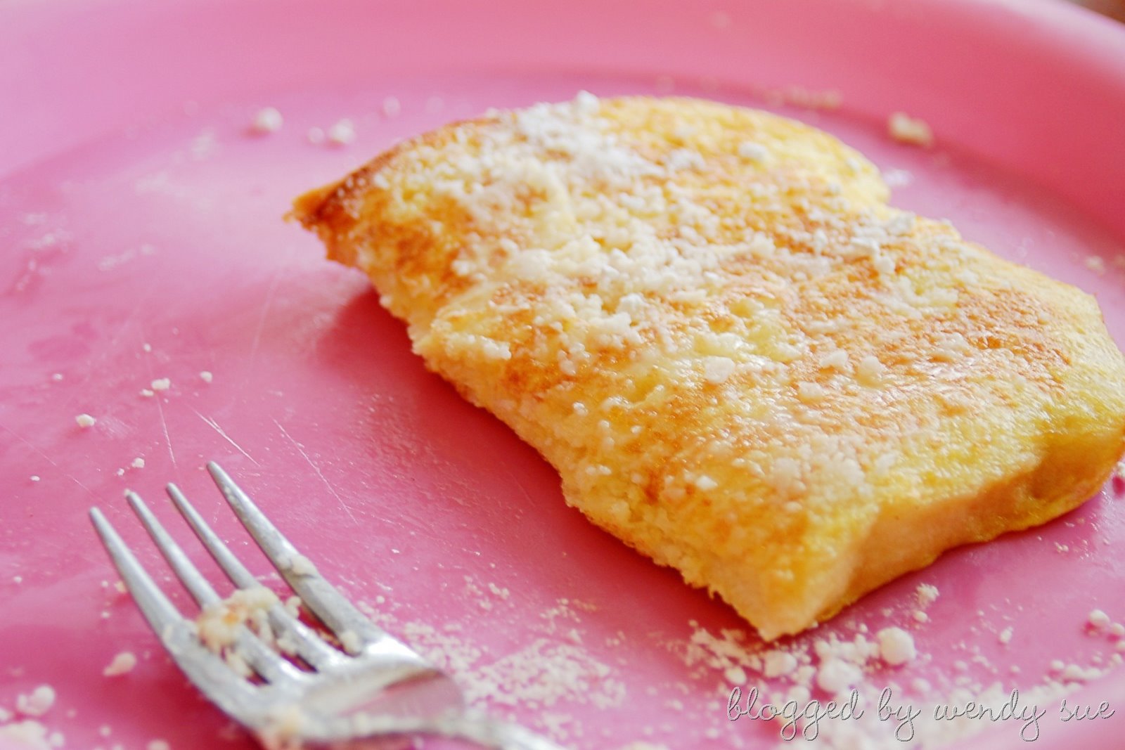 [061709_meagan_breakfast[4].jpg]
