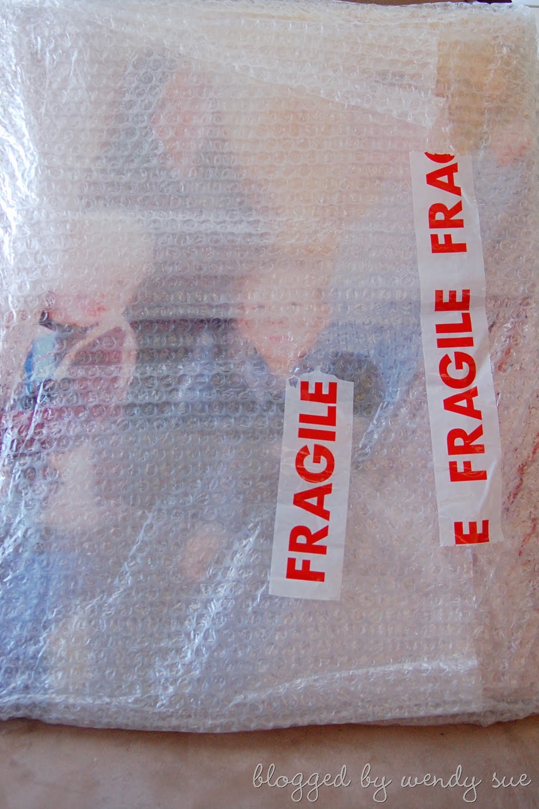 [fragile2[2].jpg]