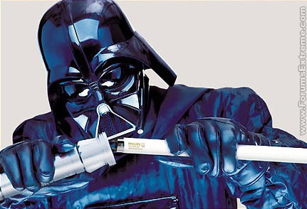 [Funny_Pictures_Star-Wars_New_Bulb_Vader[2].jpg]