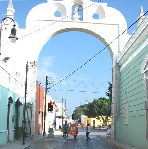[MX09_Merida _BikeCityGate[4].jpg]