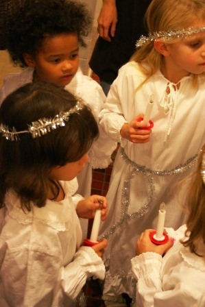 [Lucia 2010 023[21].jpg]