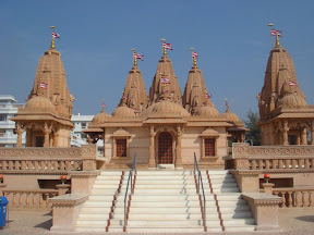 Swamy Narayan Temple at valsad