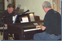 To finish the concert, Murray Hancox and Darren Smith played some songs as duets. As an encore, Murray and Darren played some Rock'N Roll that brought the house down!