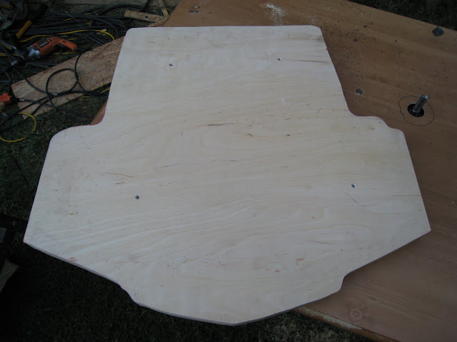 Transom%20and%20router%20table%20002.JPG