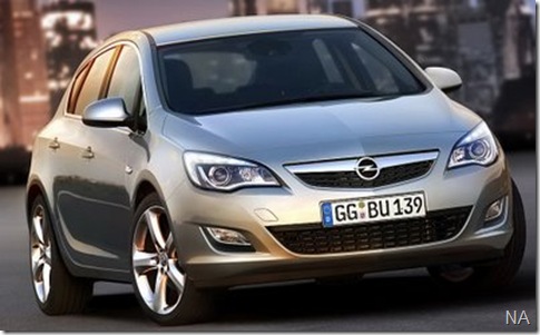 2010-Opel-Astra-2