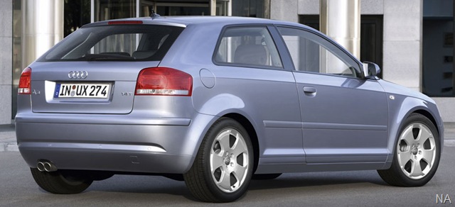 [02AudiA3drive[6].jpg]