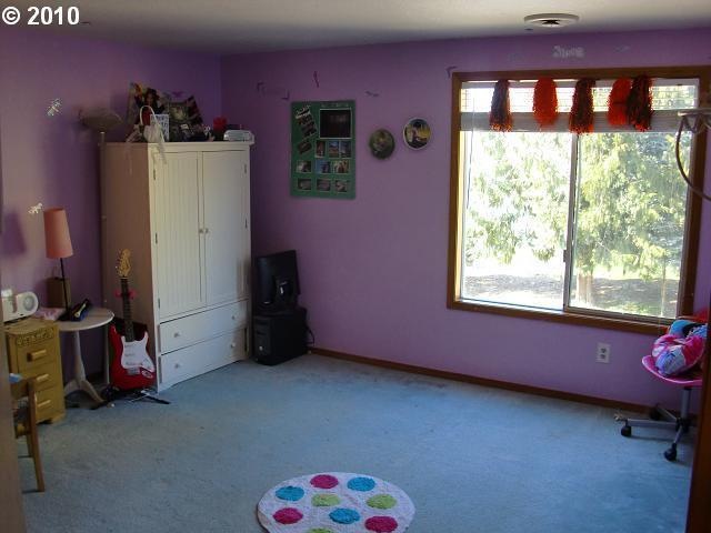 [10023537_8_1[3].jpg]