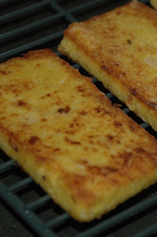 [muffinsandpolenta0385.jpg]