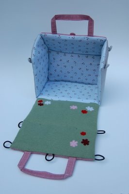 [storybookhousePurse12.jpg]